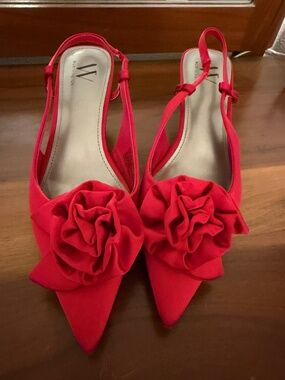 Worthington “ROSIE” | Red Kitten Heels with Rose Detail